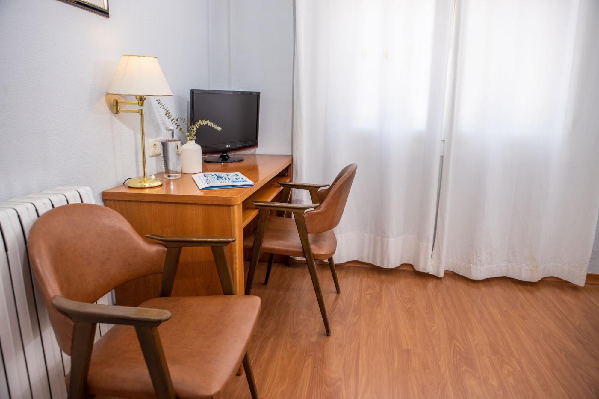 Rvhotels Broquetas Spa Termal Caldes De Montbui Δωμάτιο φωτογραφία